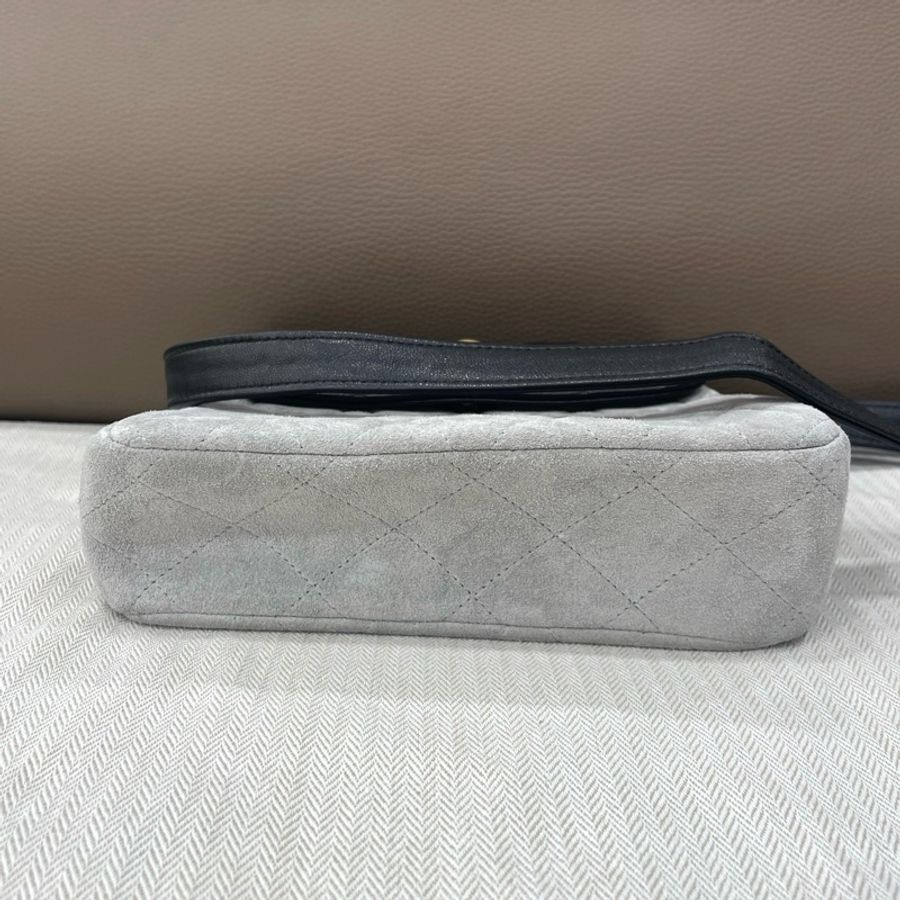 Chanel香奈兒25A灰色麂皮拼黑色皮蓋雙C單肩包斜挎包-4