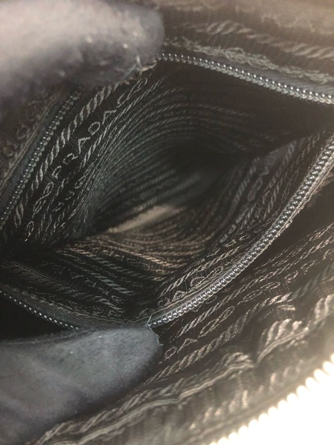 Prada Tweed 料 拼皮上肩袋 XC676-19