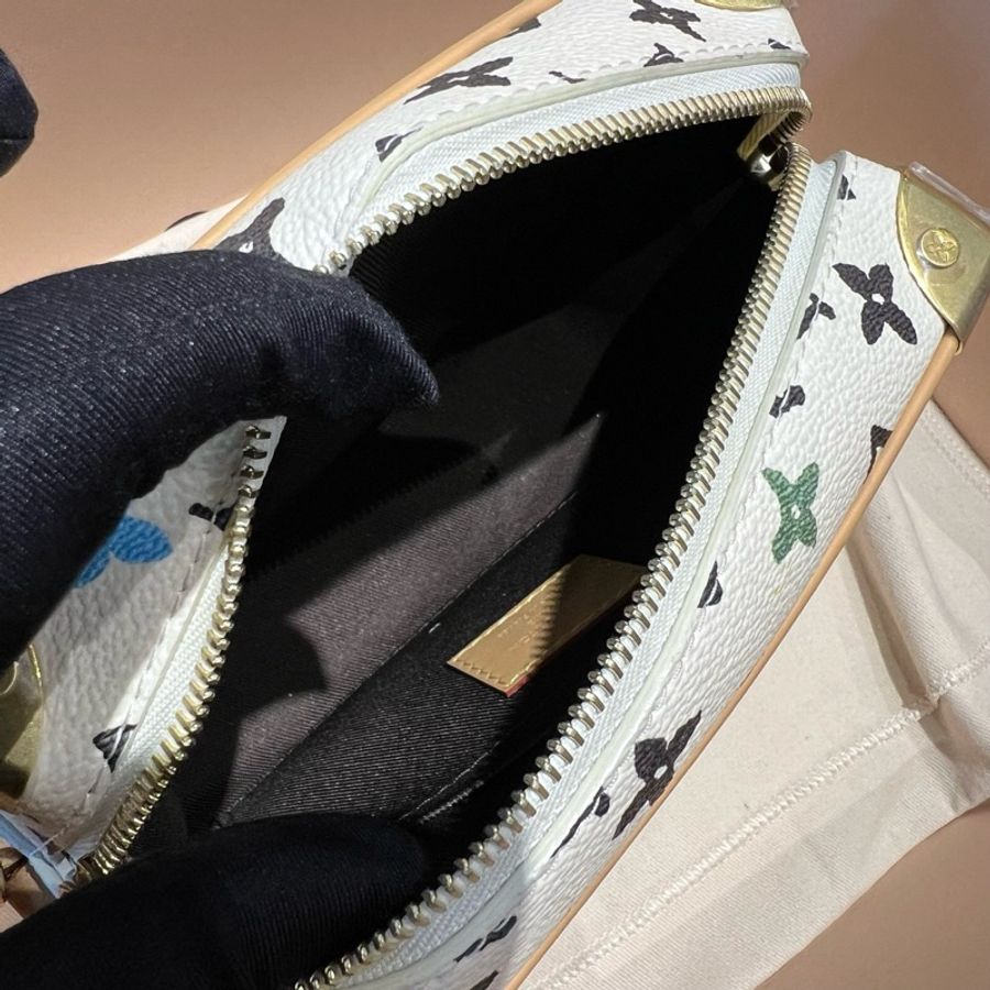 LV/路易威登 Soft trunk軟盒子包斜背包 白色 芯片款-6