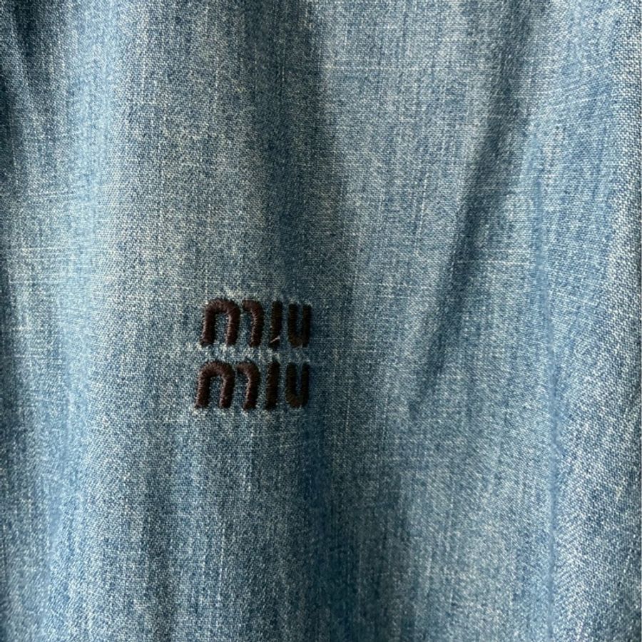 miumiu 丹寧深藍小logo外套🧥40-4