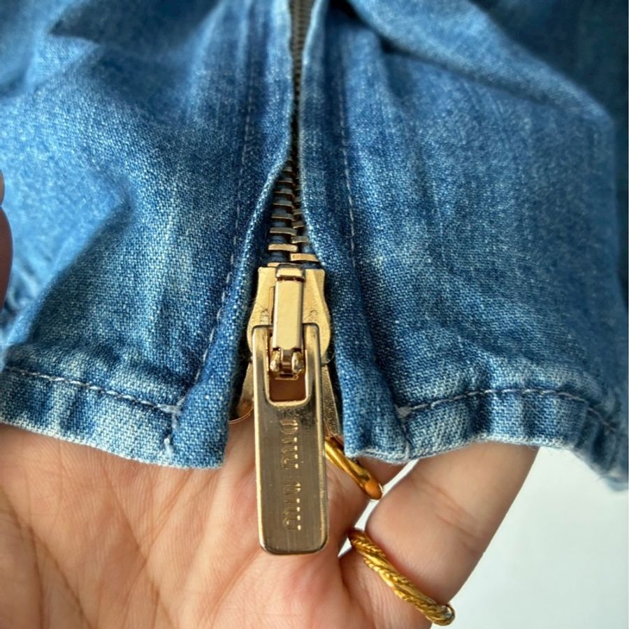 miumiu 丹寧深藍小logo外套🧥40-12