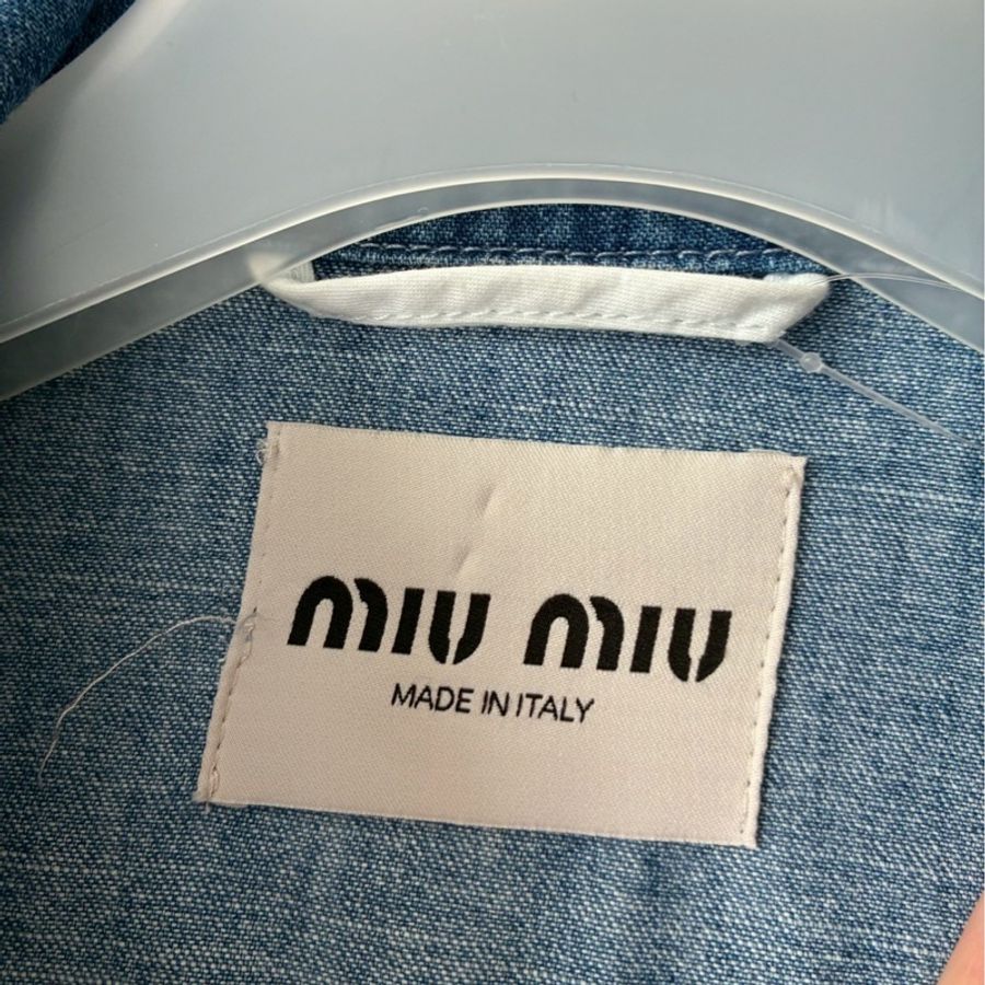 miumiu 丹寧深藍小logo外套🧥40-22