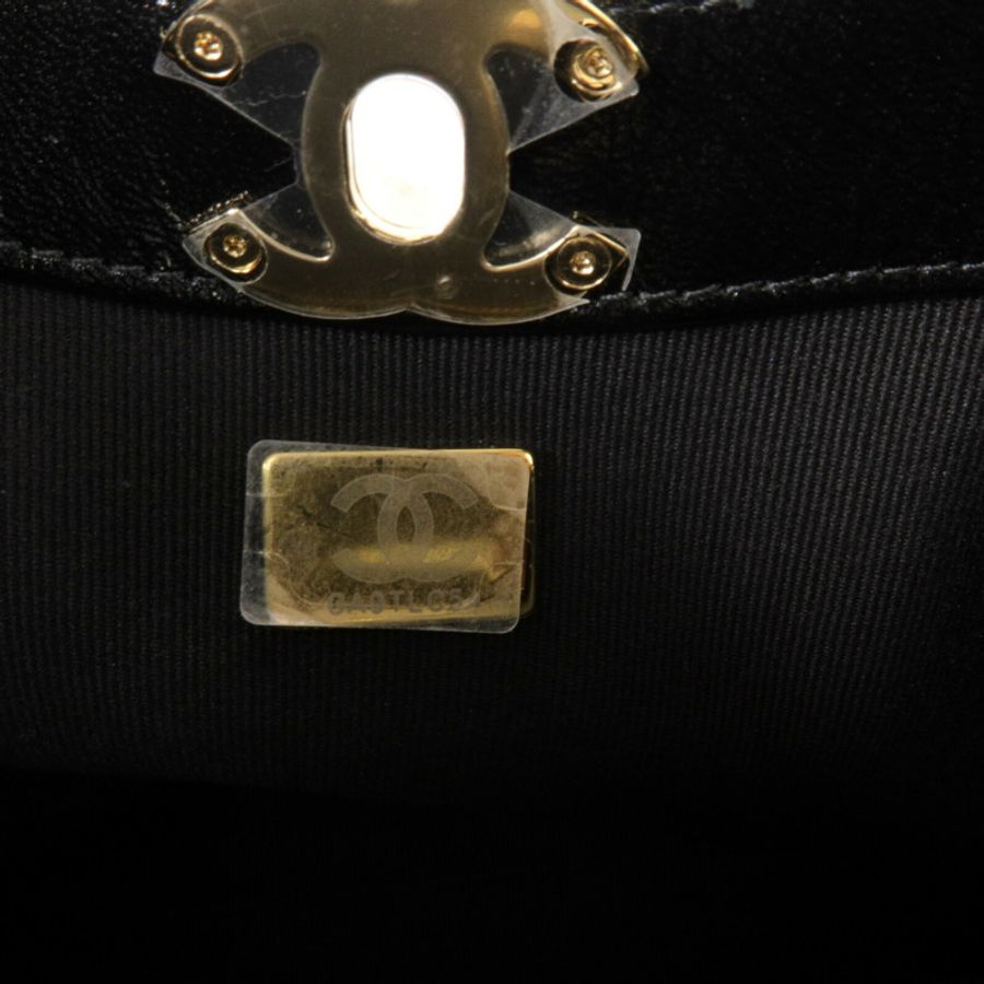 CHANEL 牛皮皮革Chanel 31 Mini鏈帶肩背袋-6