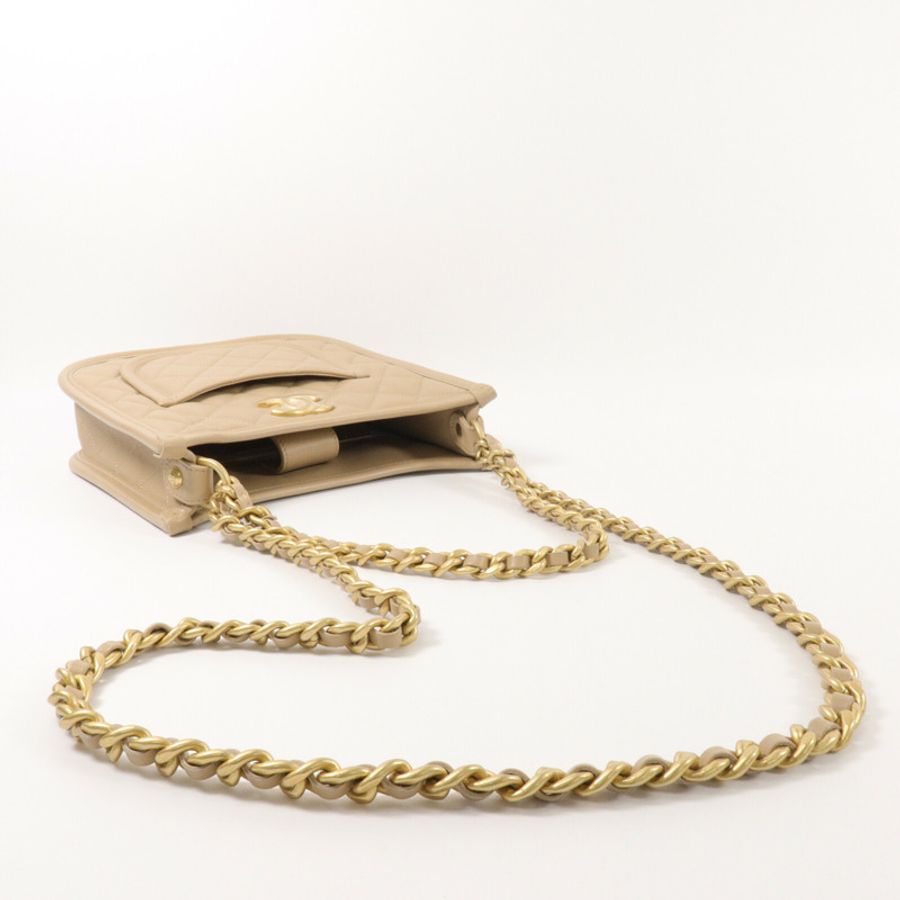 CHANEL 牛皮皮革Hobo鏈帶肩背袋-8