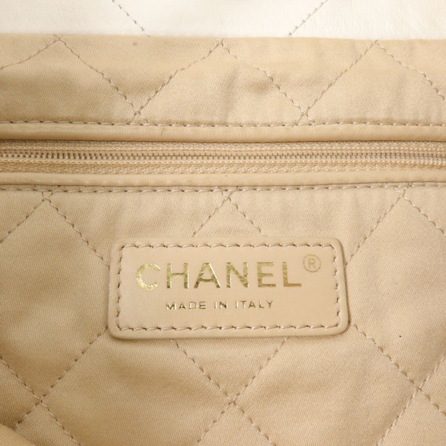 CHANEL 牛皮皮革Chanel 22 Small鏈帶肩背袋-5