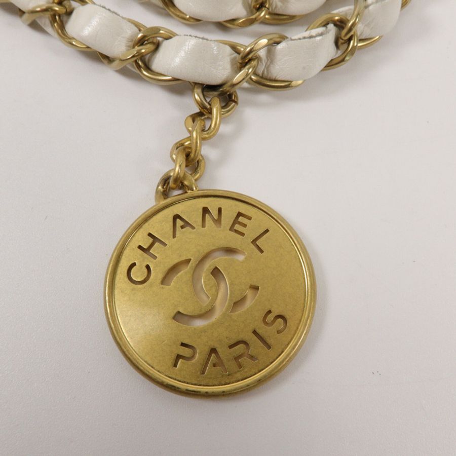 CHANEL 牛皮皮革Chanel 22 Small鏈帶肩背袋-9