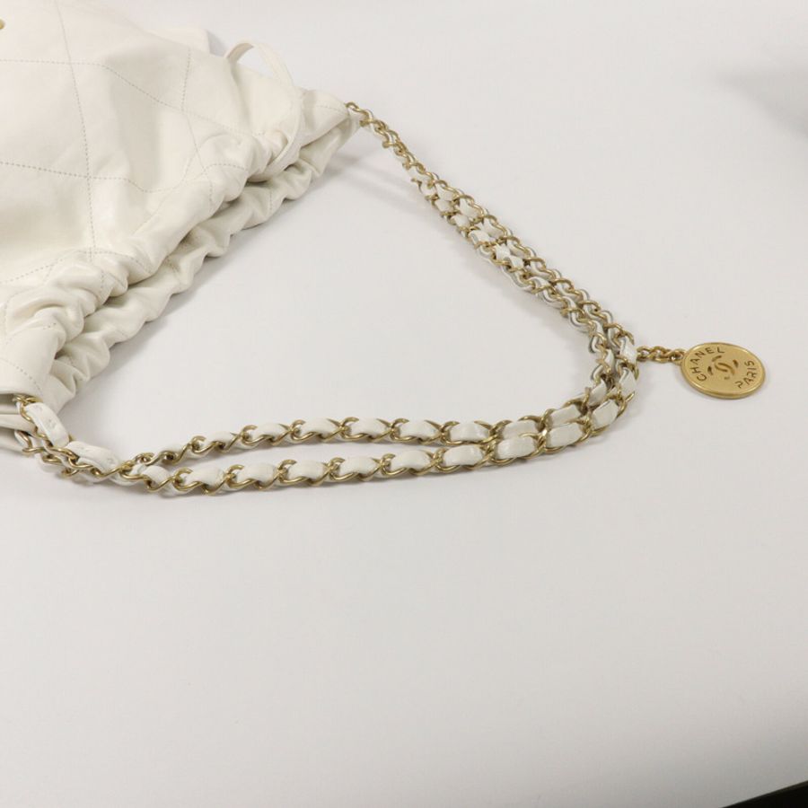CHANEL 牛皮皮革Chanel 22 Small鏈帶肩背袋-10
