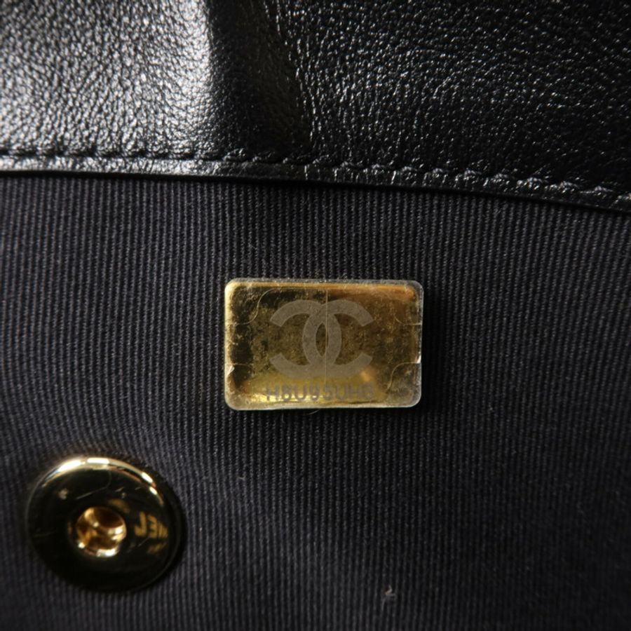 CHANEL 牛皮皮革Duma Backpack Large鏈帶背包-6