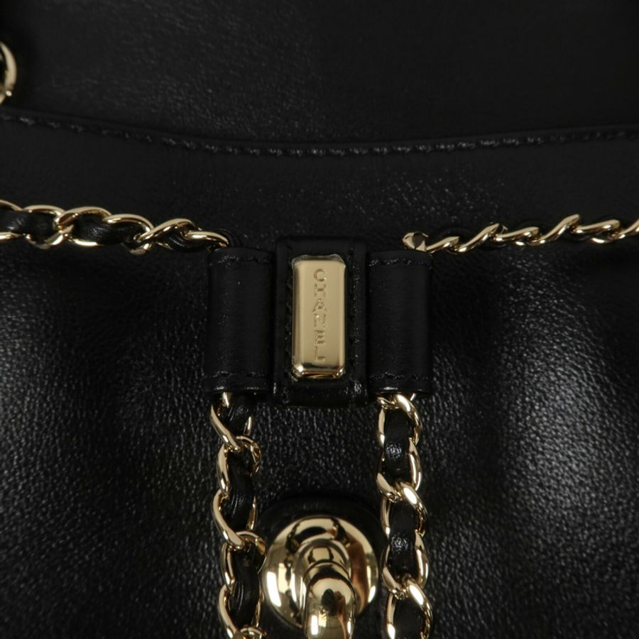 CHANEL 牛皮皮革Duma Backpack Large鏈帶背包-8