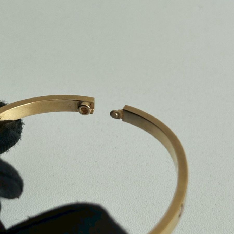 99新🆕 Cartier 卡地亞 LOVE手環 小型款6顆鑽石-14