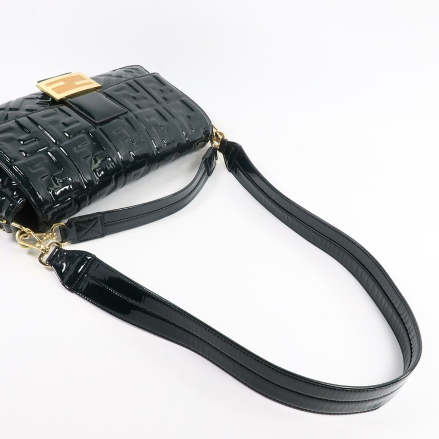 FENDI 漆皮皮革Baguette Large手挽肩背兩用袋-9