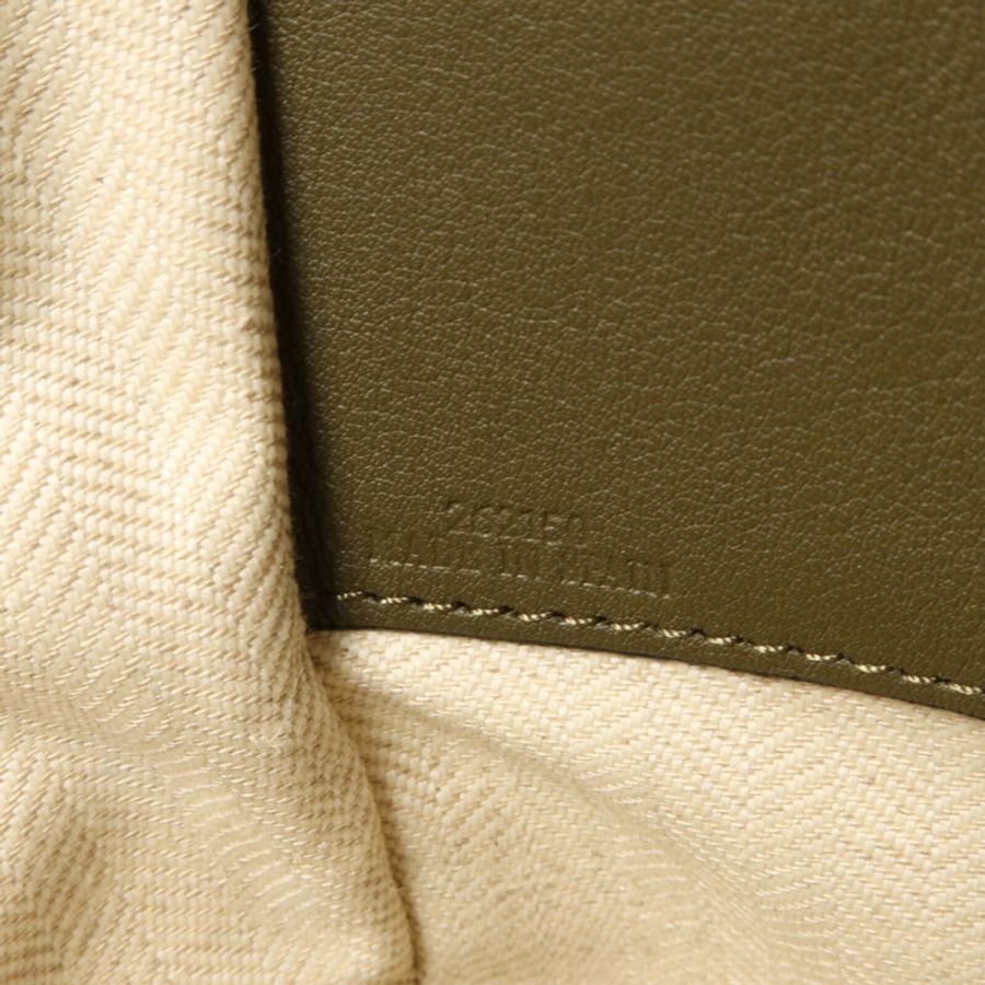 LOEWE 牛皮皮革Hammock Small手挽肩背兩用袋-6