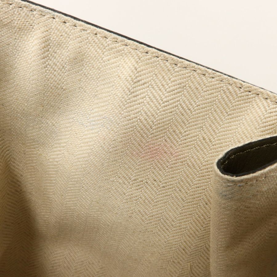LOEWE 牛皮皮革Hammock Small手挽肩背兩用袋-16