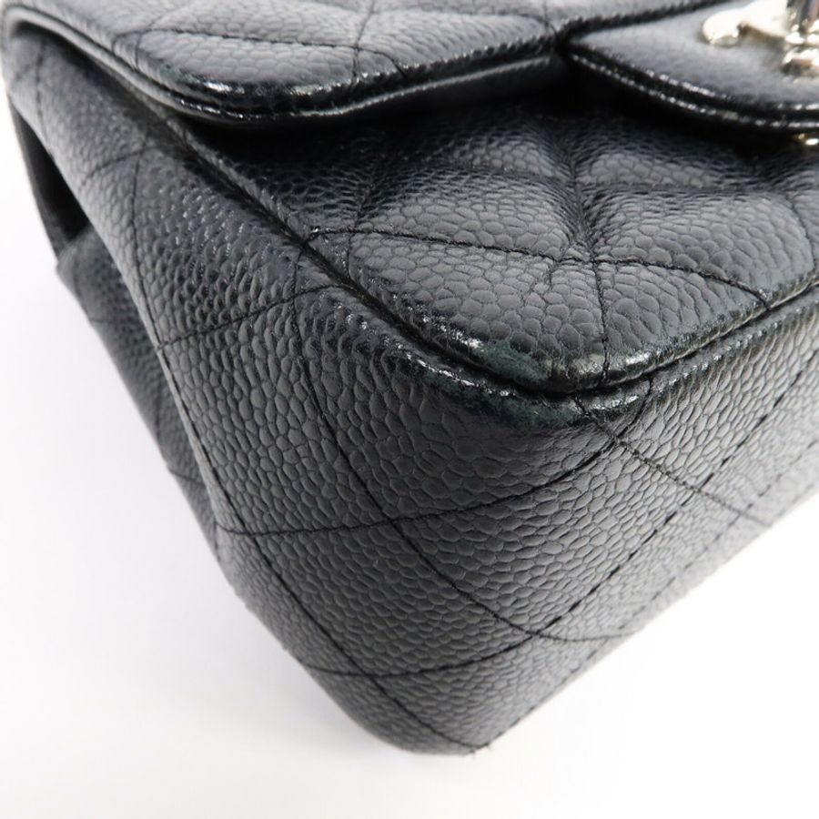 CHANEL 牛皮皮革Mini Classic 17鏈帶肩背袋-10