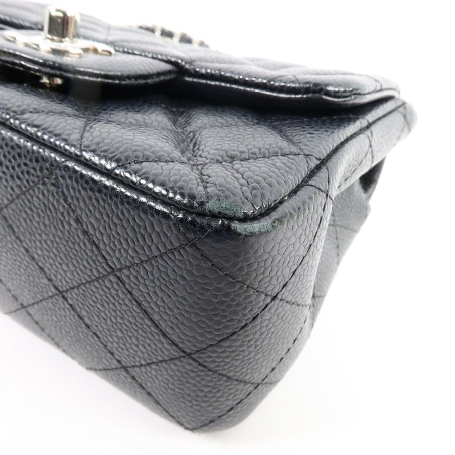 CHANEL 牛皮皮革Mini Classic 17鏈帶肩背袋-16