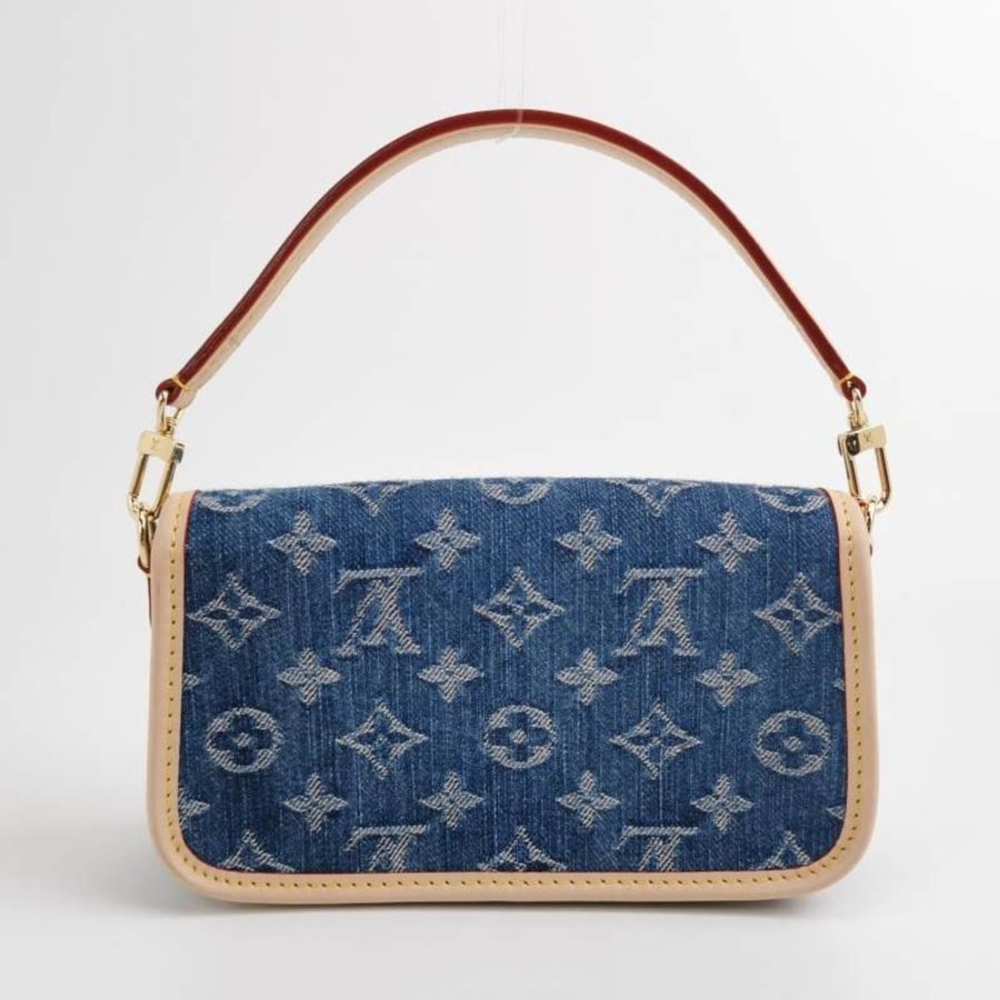 Louis Vuitton (LV) DianeNano帆布植鞣革拼色老花斜背包包肩包晶片款-4