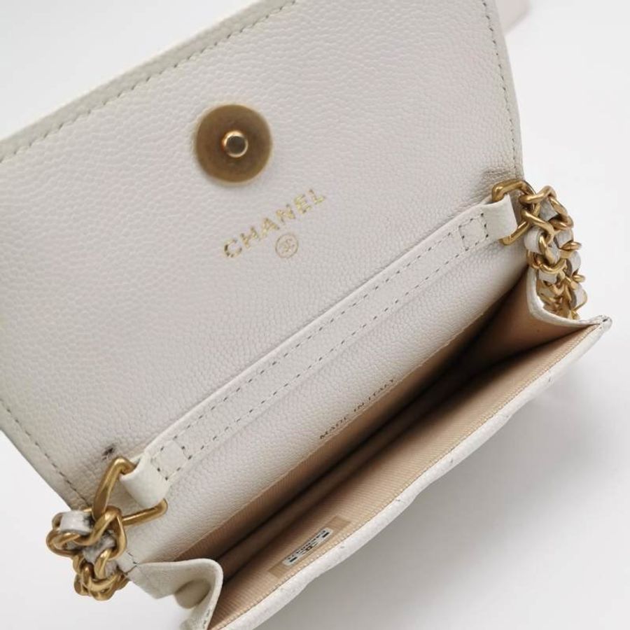 Chanel 牛皮純色菱格絎縫雙C logo金幣單肩包-6