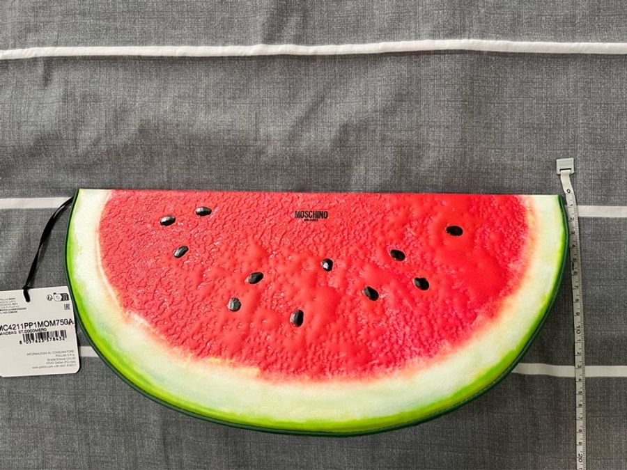 MOSCHINO《全新》西瓜🍉造型手拿包／斜背包｜限量趣味設計｜附原盒吊牌｜收藏逸品-9