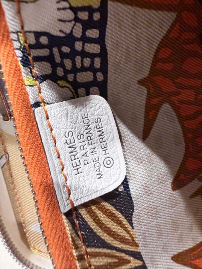 Hermes✨silk in 絲巾短夾拉鍊錢包 B刻-30