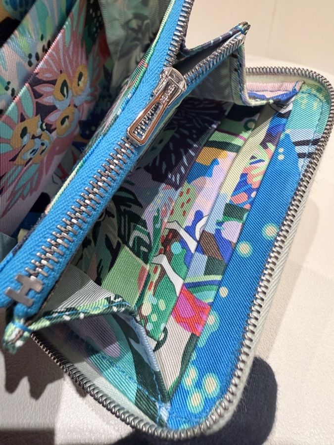Hermes✨silk in 絲巾短夾拉鍊錢包 B刻-30