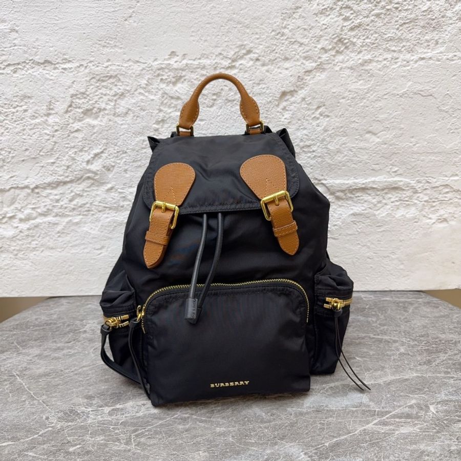 Burberry/巴寶莉rucksack中號黑色尼龍布雙肩包 經典帆布-0