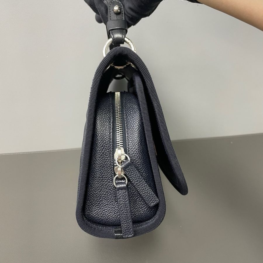 Chanel/香奈兒 25開 深藍色銀扣荔枝紋手提單肩斜挎包-3
