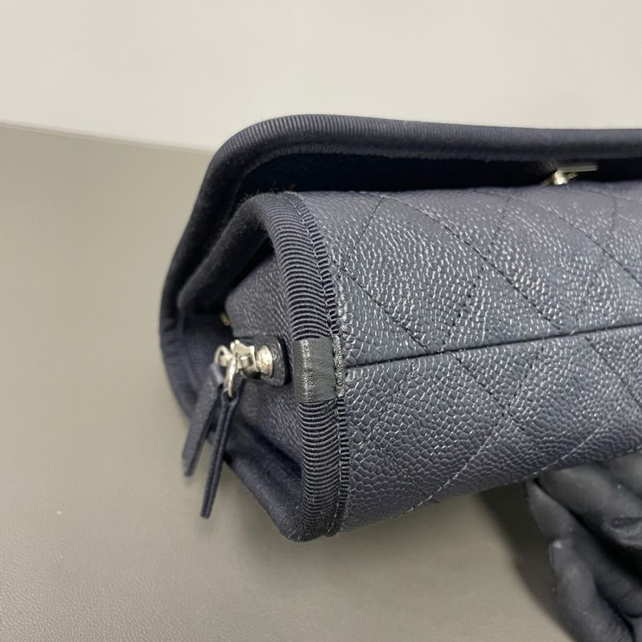 Chanel/香奈兒 25開 深藍色銀扣荔枝紋手提單肩斜挎包-4