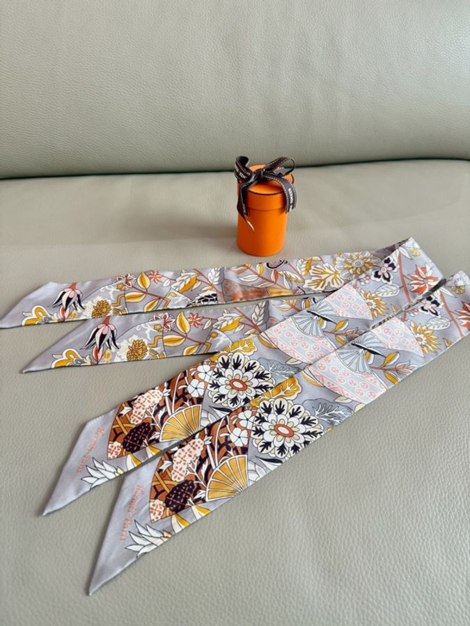 「M.Y精品」馬家 🐎 花朵圖騰 Twilly絲巾領結 100%真絲-1