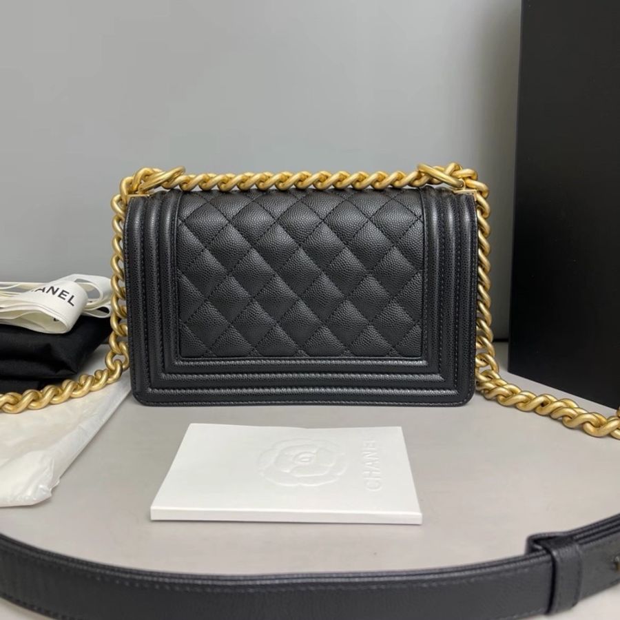 也太美了吧🖤🖤Chanel Le Boy 20黑金荔枝紋在這裡✨-7