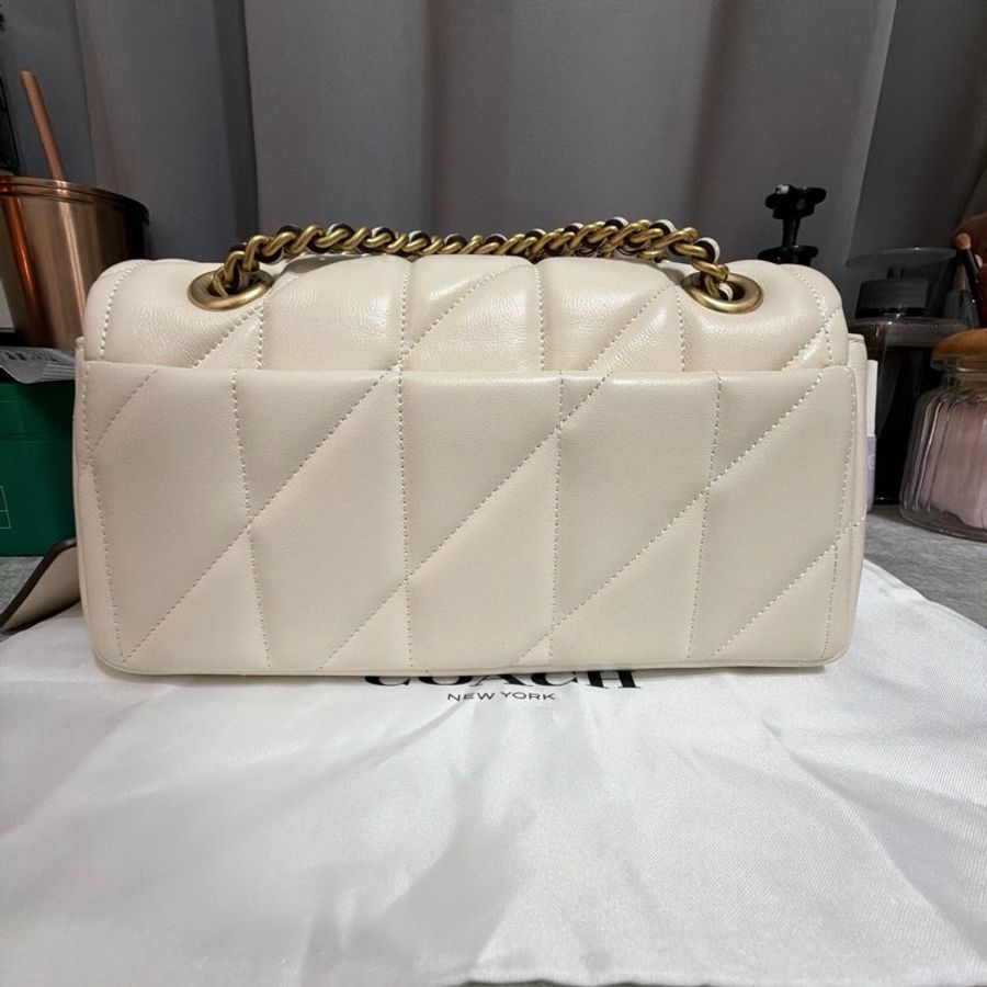 Coach Tabby 20 白色菱格鍊條肩背包|近全新-1