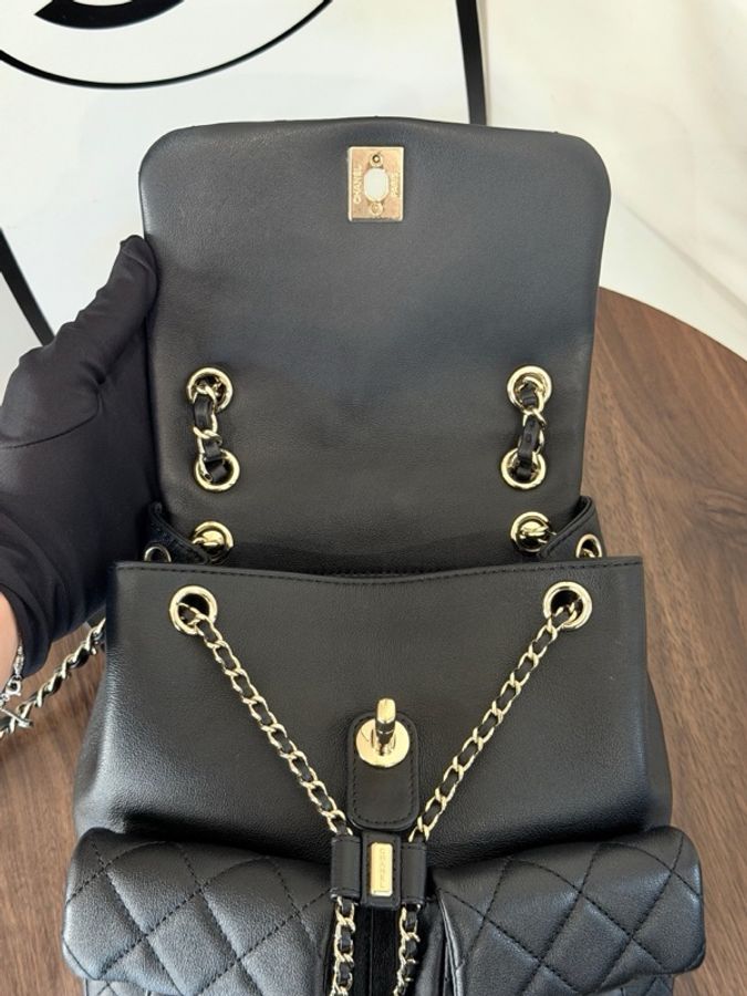 Chanel 香奈兒 黑金光面牛皮青蛙包中號雙肩包手提包-7