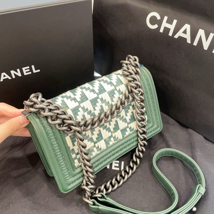 Chanel香奈兒 限量編織leboy小號綠色拼白色牛皮銀扣-2