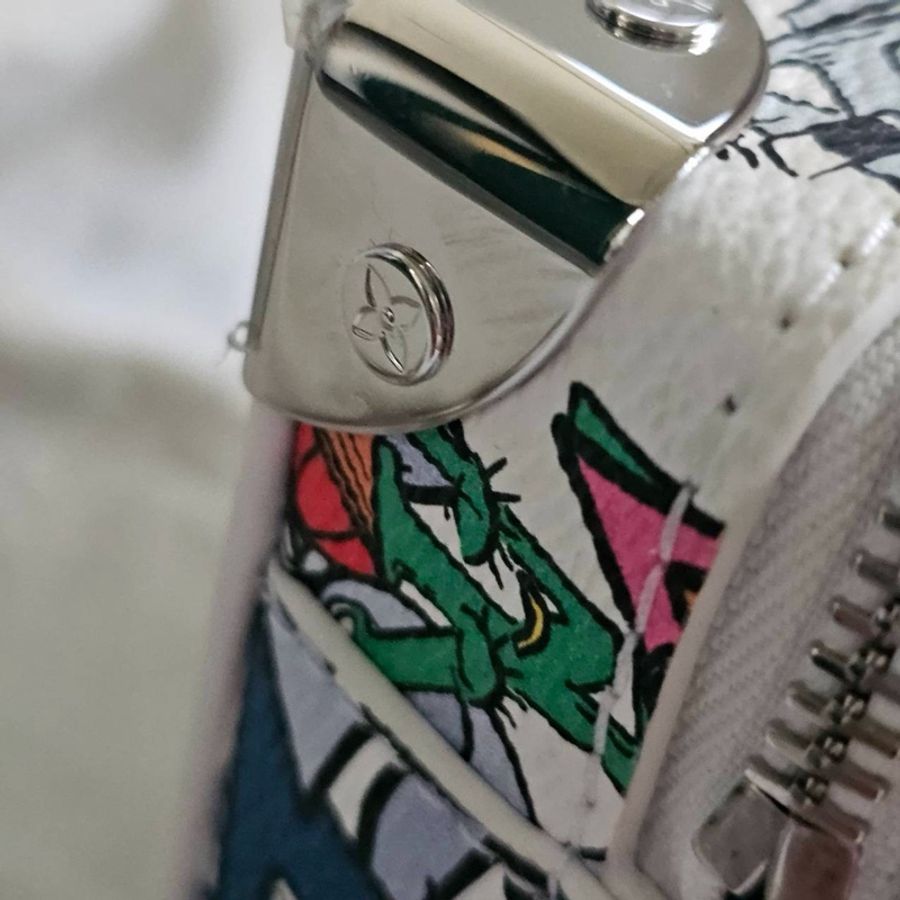 LV Mini Soft Trunk Comics 漫畫盒子包-9