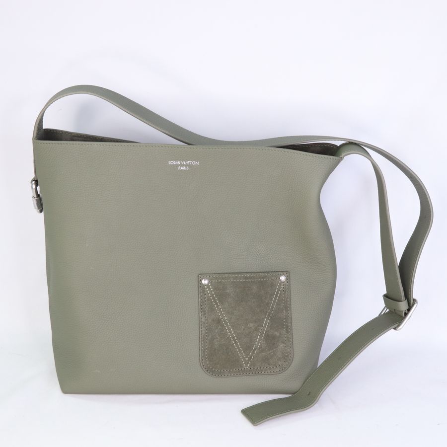 LV 軍綠色 Verso 手提袋 M26747 【Louis Vuitton 路易威登】-2