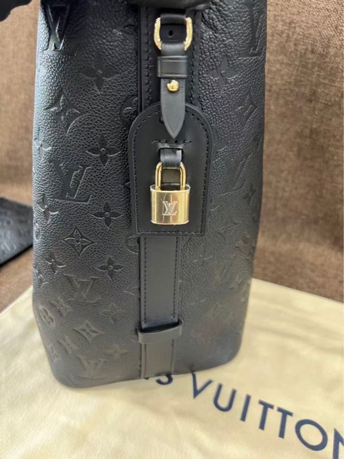 Louis Vuitton 路易威登 Lv all in bb全皮黑大號-6