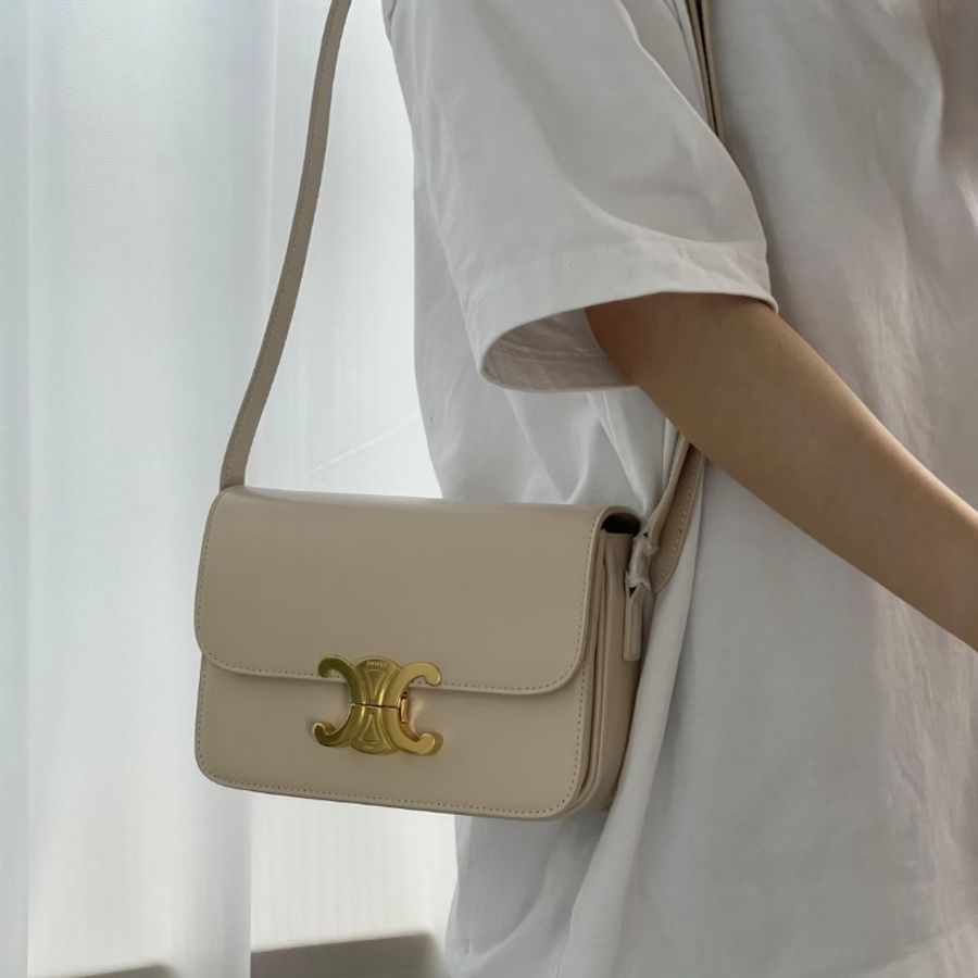 Celine/凱旋門 白色金扣豆腐包 BOX皮-0