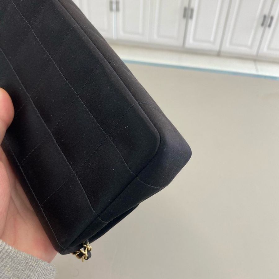 Chanel 香奈兒 冰格MiniCF綢緞帶山茶花 金扣 斜背包-6