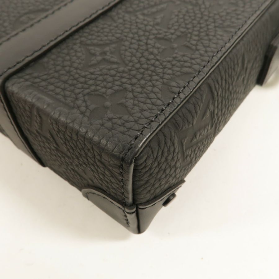 LOUIS VUITTON Monogram Taurillon Trunk Messenger Bag肩背袋-10