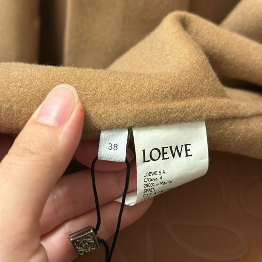 LOEWE 經典焦糖色連帽羊毛混紡大衣 EU38|全新吊牌未拆-10
