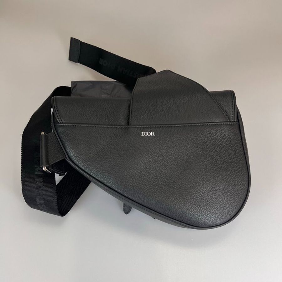 DIOR 16-BO-0243 黑皮革Saddle馬鞍包-1