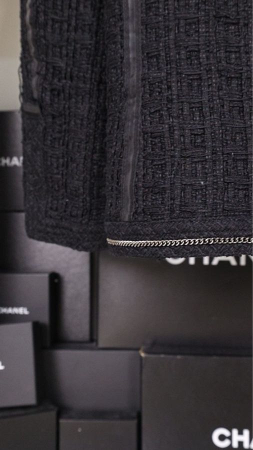 Chanel 16年首尔系列秀款黑色粗花呢两口袋上衣外套FR36 25/8-52