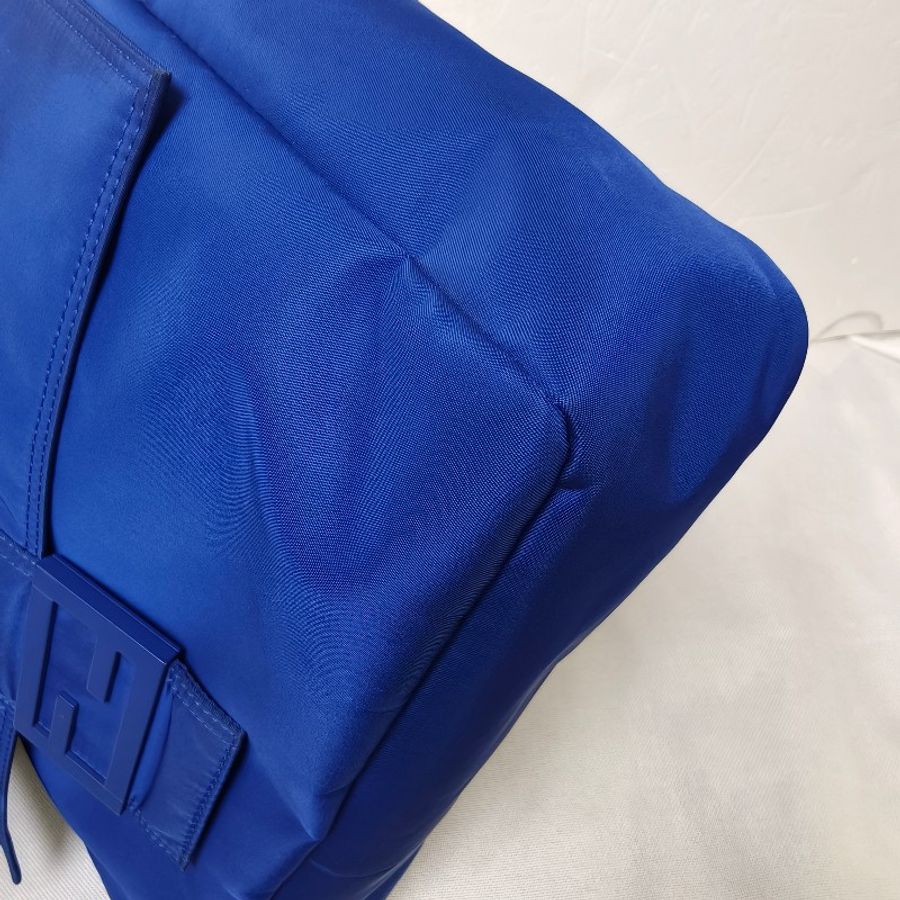 🌺暑期降價🌺快閃甜價只到7/19‼️【8成新】㊣✨ FENDI✨芬迪 FENDI FF Logo ECONYL Large Messenger Bag 寶藍色 尼龍 兩用 郵差包 法棍包 肩背包 斜背包/二手包/二手精品/保證正品-9