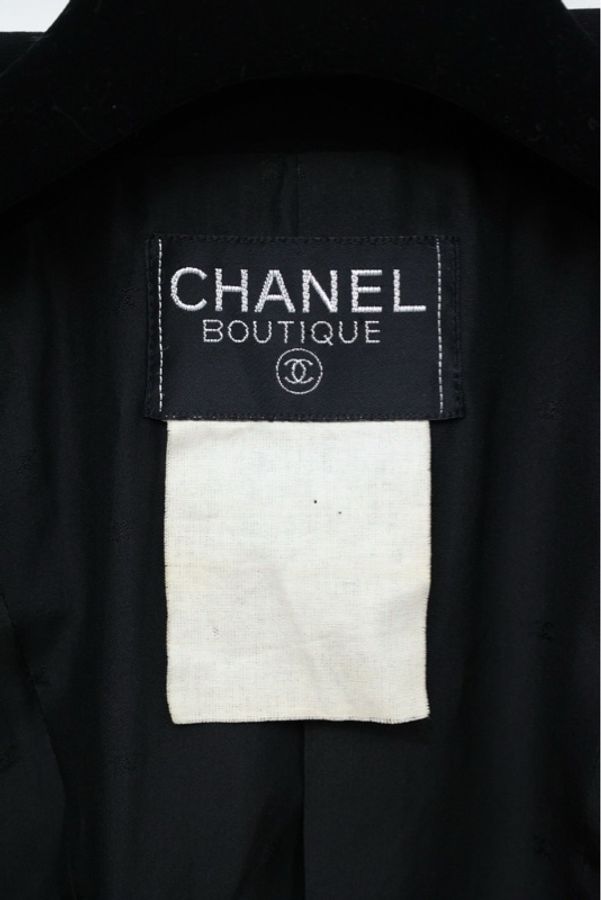 Chanel 94年黑金双排扣大翻领外套-15