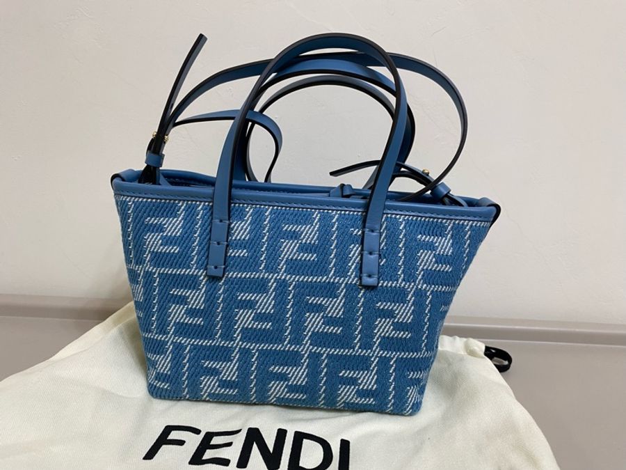 Fendi 迷你Roll藍色牛仔布手提斜背兩用包-7