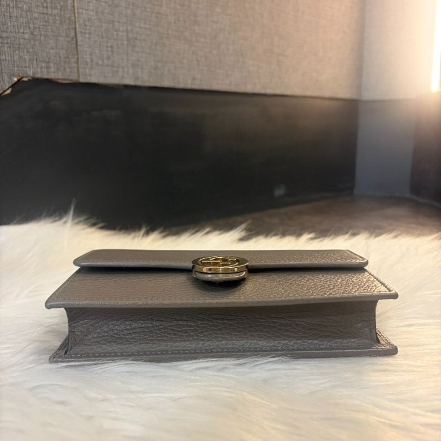 GUCCI 牛皮翻蓋WOC 鏈包 灰色-3