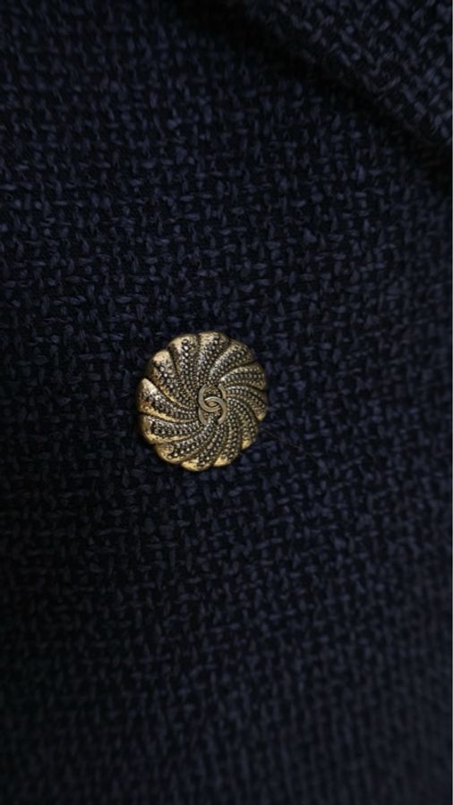 Chanel 12年深蓝色徽章双排金扣七分袖上衣外套-23