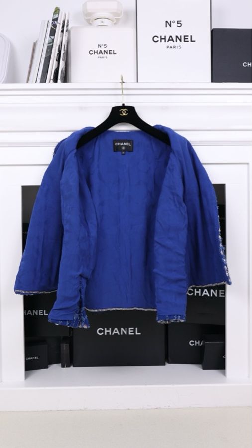 Chanel23C秀款王一博同款蓝色格纹圆领四口袋外套FR40 24/8-5