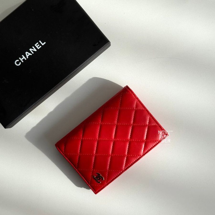 閒置新🆕 Chanel 香奈兒 雙C格紋護照夾 紅色金釦-1