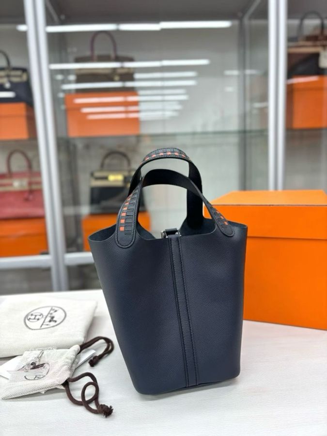 99新Hermes 愛馬仕 76靛藍菜籃子18，c刻，e皮 附件鎖具、塵袋、盒-0