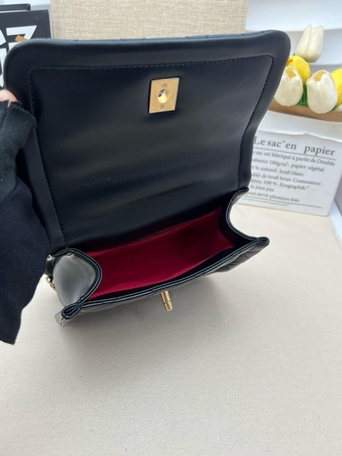 Chanel香奈兒鏈條手柄豆腐包黑金羊 斜挎包-6